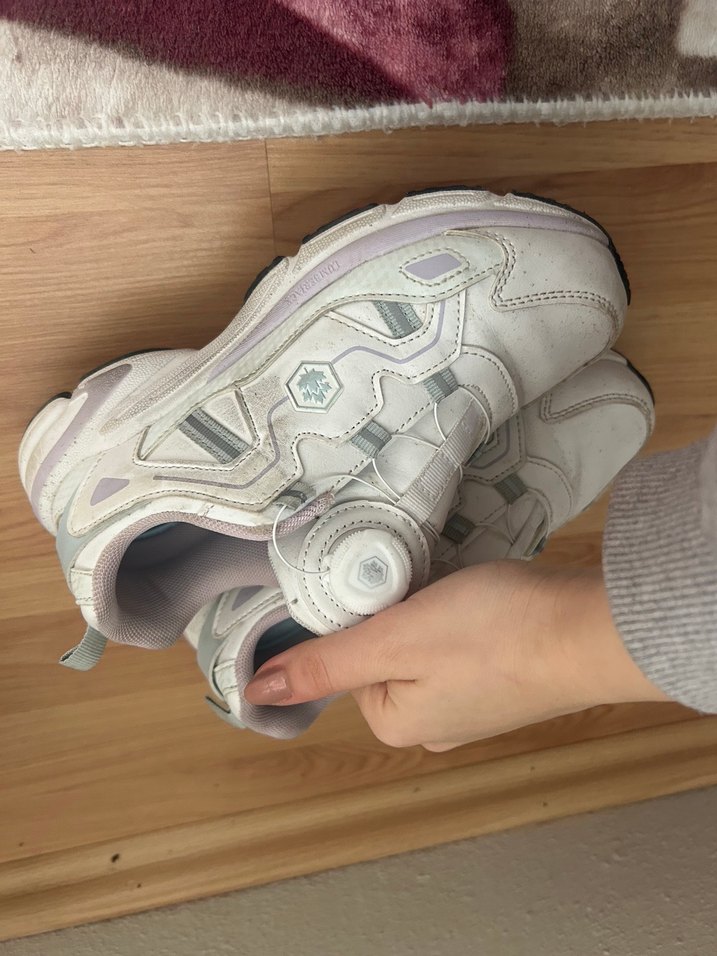 Beyaz Cırt Cırtlı Yüksek Topuklu Spor Ayakkabı - Görsel 3