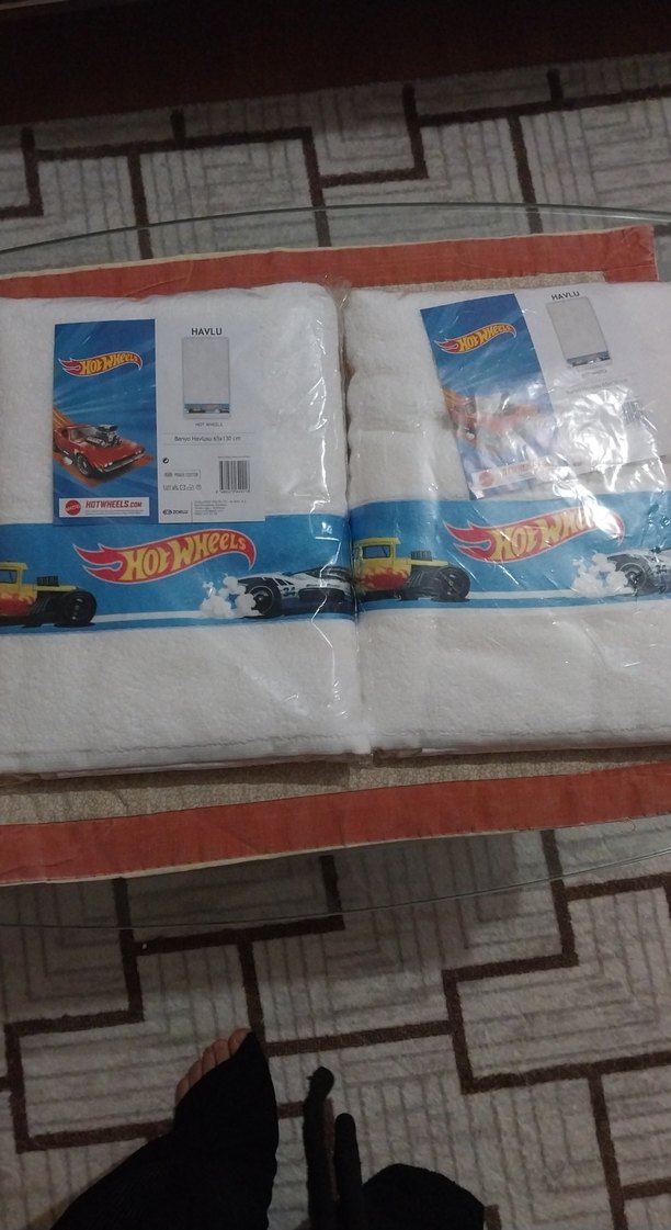 Hot Wheels Baskılı Beyaz Havlu - Görsel 2