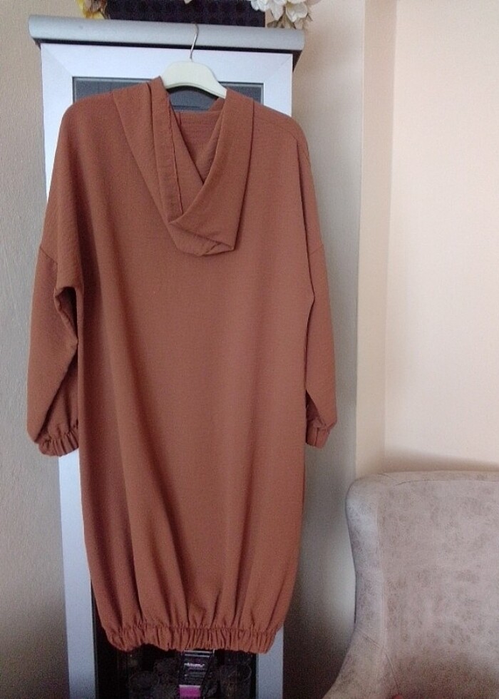 Kapşonlu kap tunik  - Görsel 3