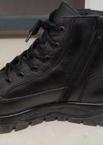 Siyah Erkek Voyager Bağcıklı Bot - Görsel 3