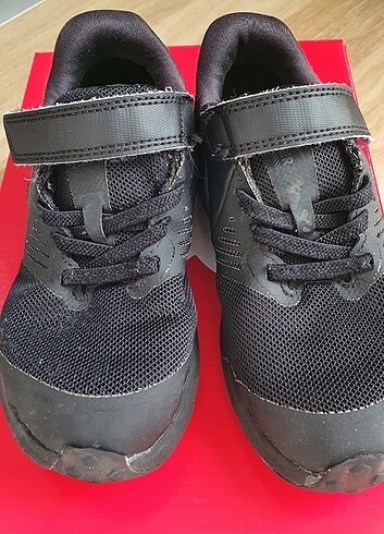 29 Beden Nike star runner 2 , 29.5 numara