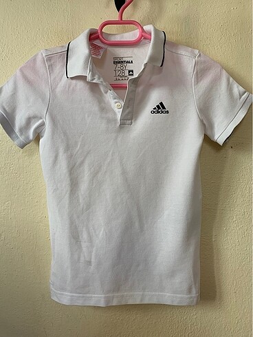 Adidas marka 7-8 yaş tişört