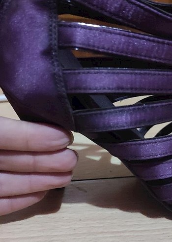 Diğer Mor Bantlı Stiletto Topuklu Kadın Ayakkabı