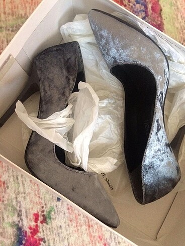 Diğer Stiletto