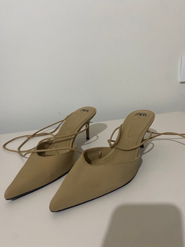 ZARA Bej İnce Topuklu Kadın Sandalet - Görsel 3