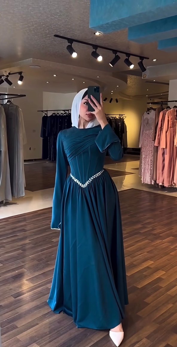 Uzun Kollu Turkuaz İşlemeli Abiye Elbise - Görsel 2