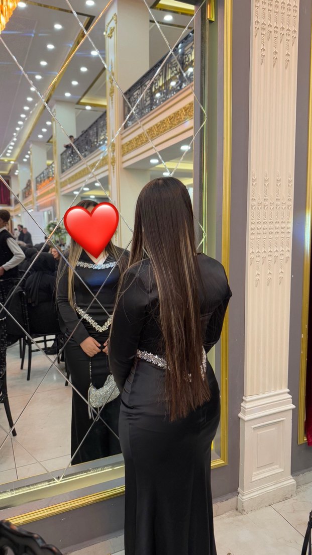 Taşlı abiye elbise - Görsel 4