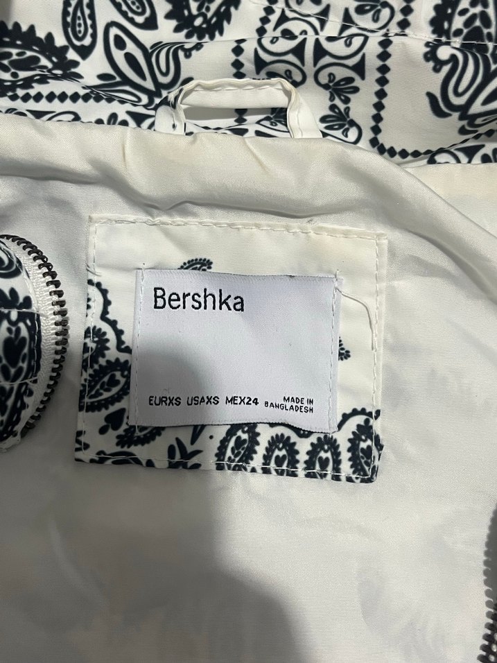 Kadın Beyaz Gri Desenli Uzun Kollu ceket Bershka - Görsel 2