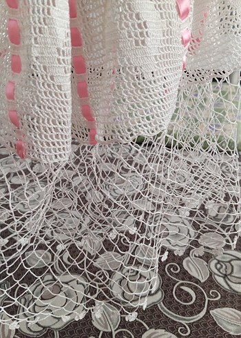 Pembe Kurdele Detaylı Bohem Dantel Örtü - Görsel 3