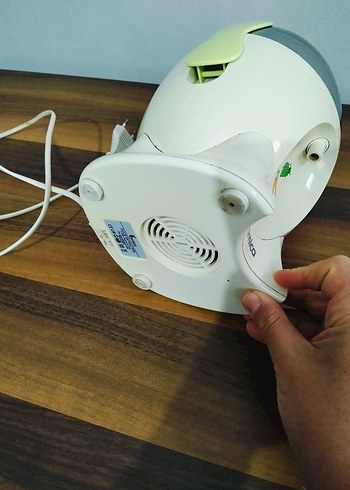 Beyaz Arnica Katı Meyve Sıkacağı - Görsel 3