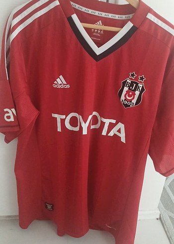 Adidas BJK Kırmızı Erkek Forma