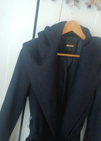 Kuşaklı Lacivert Kaban - Görsel 2