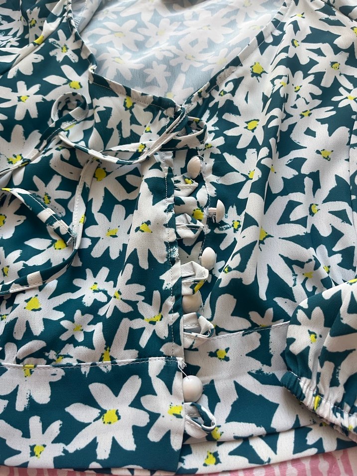 Çiçek cıvıltılı petrol mavisi bluz - Görsel 3