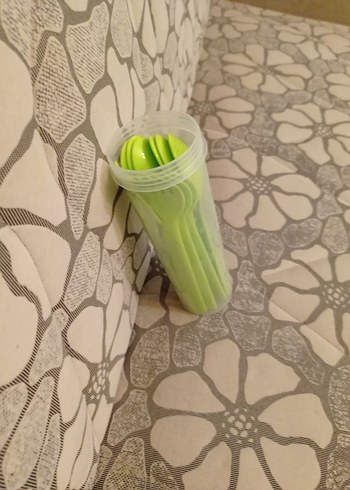 Yeşil Renkli Plastik Çatal Kaşık Seti - Görsel 2