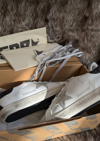 Kadın Beyaz Spor Ayakkabı Simli Yıldız Detaylı - Görsel 2