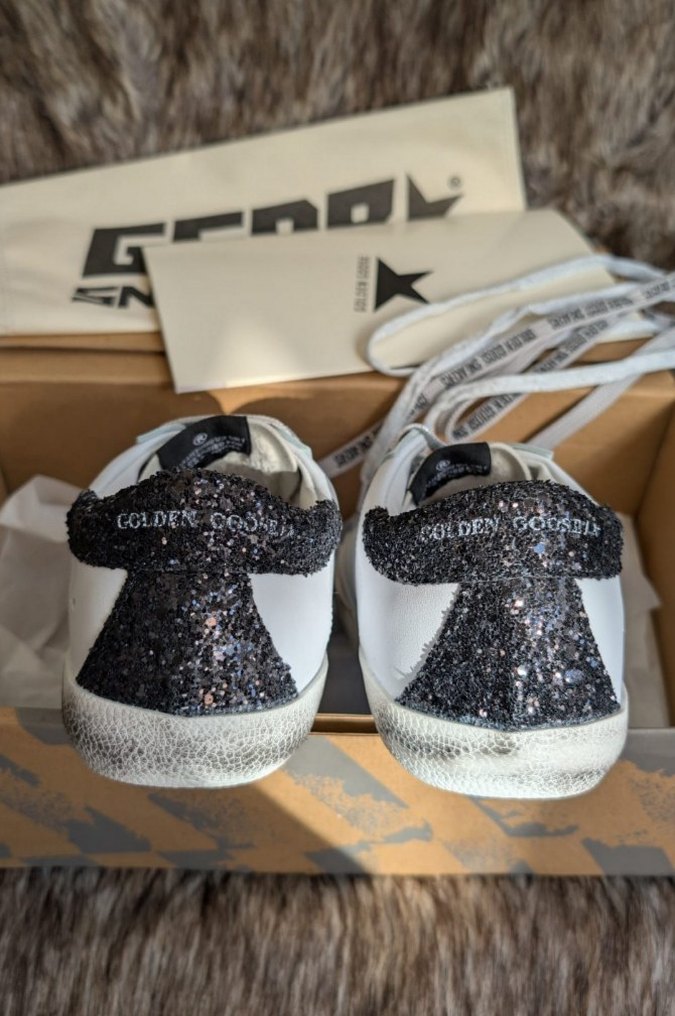 Kadın Beyaz Spor Ayakkabı Simli Yıldız Detaylı - Görsel 4