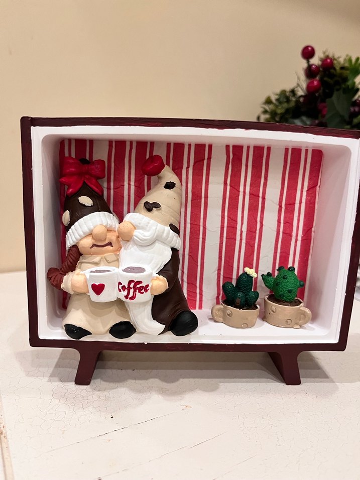 Bordo Renkli Renkli Figürlü Dekoratif Obje - Görsel 2