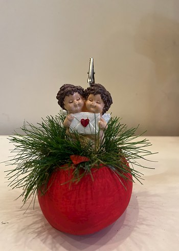 Kırmızı Yuvarlak Tabanlı Sevimli Çift Biblo - Görsel 3