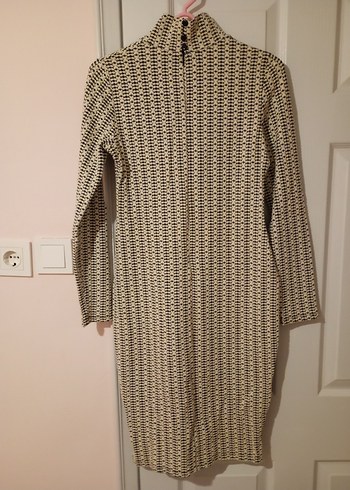 Desenli Bej Uzun Triko Elbise - Görsel 2