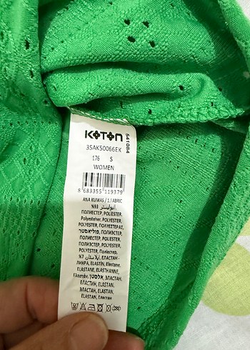 Dantel Detaylı Yeşil Kız Bluzu - Görsel 3