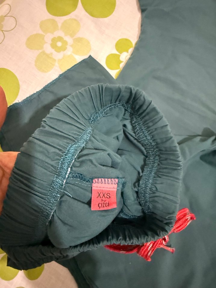 Rahat Kesim Yeşil bayan iş takımı XXS beden. - Görsel 3