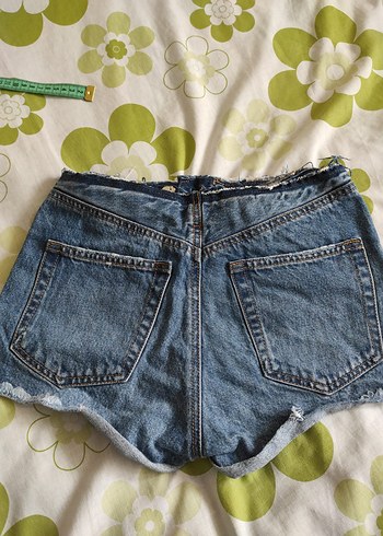 Düğmeli Kot Mini Şort - Gevşek Kesim - Görsel 4