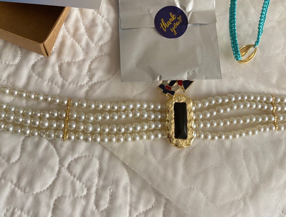 Siyah Boncuklu Mini Gerdanlık Kolye - Görsel 3