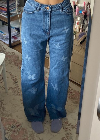 Kelebek Baskılı Mavi Bol Kesim Kot Pantolon