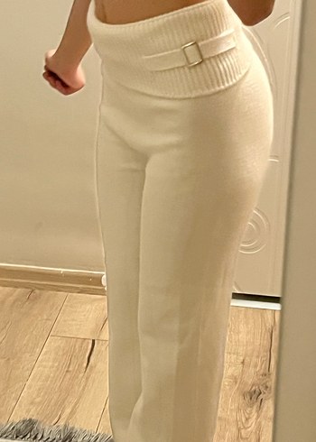 Beyaz Kadın Midi Tayt Pantolon - Görsel 2