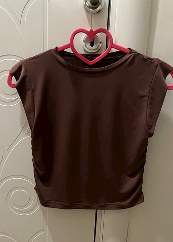 Kahverengi Kısa Kollu Crop Top - Görsel 2