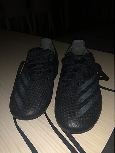 Adidas krampon