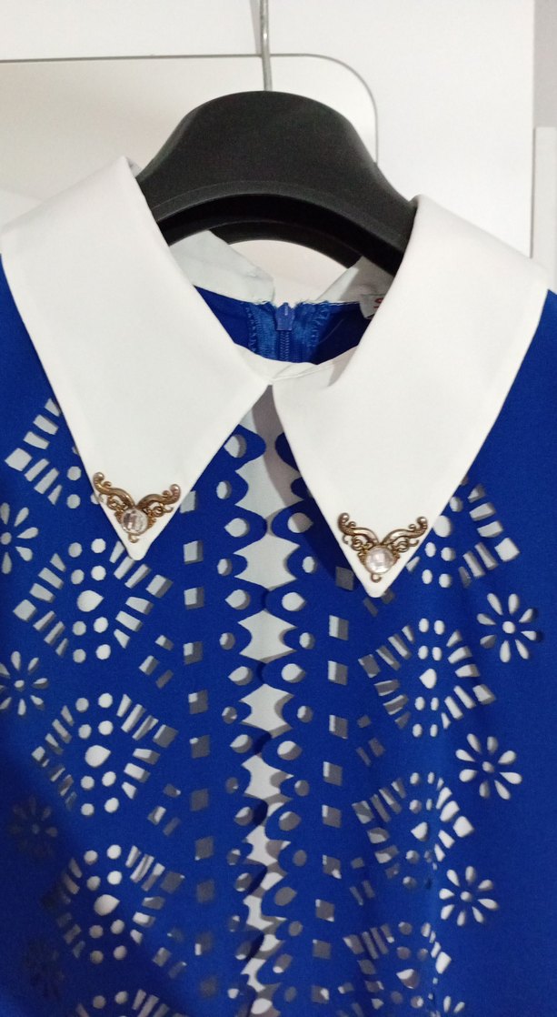 Mavi Dantelli Uzun Kollu Tesettür Tunik - Görsel 2