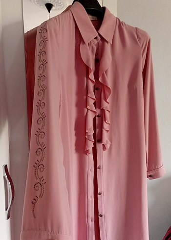 Pembe Uzun Kollu Nakışlı Tunik - Görsel 2