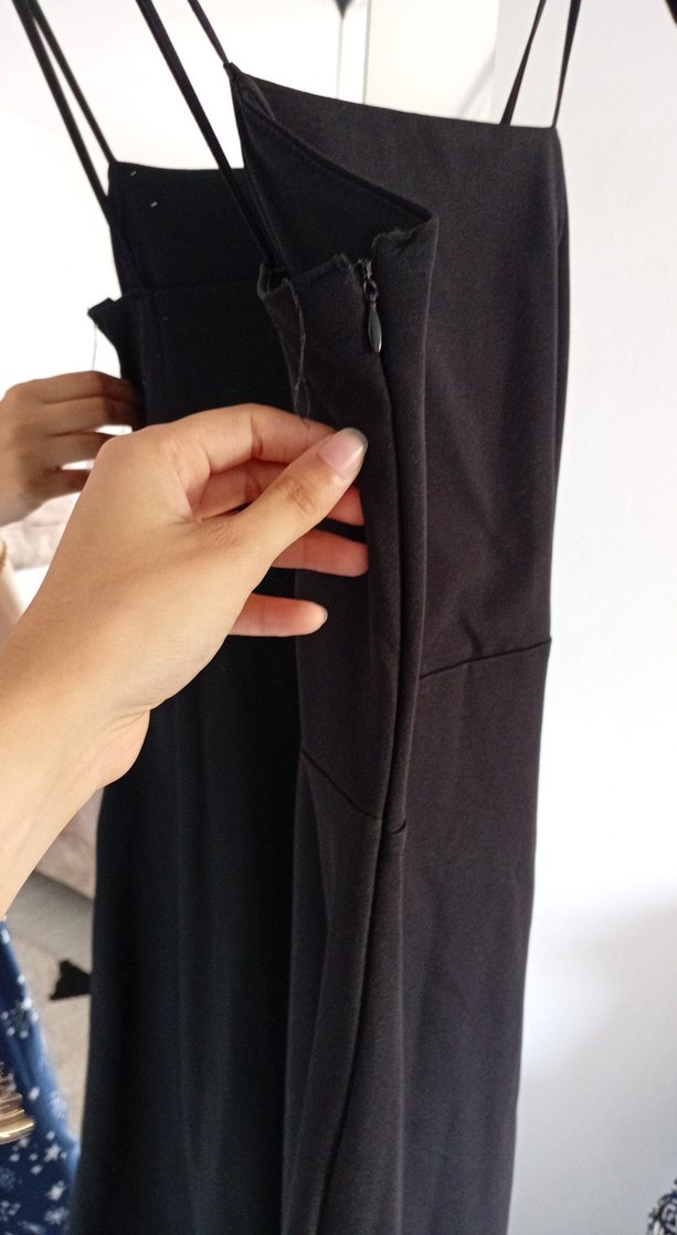 Siyah Askılı Uzun  Elbise - Görsel 5
