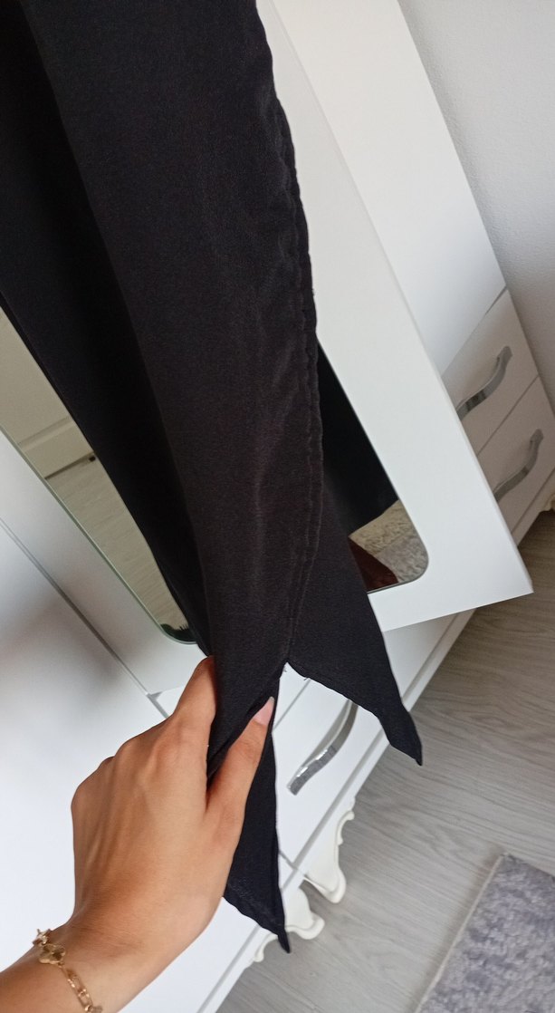 Siyah Askılı Uzun  Elbise - Görsel 2