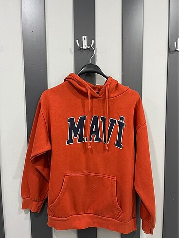 Mavi sweat