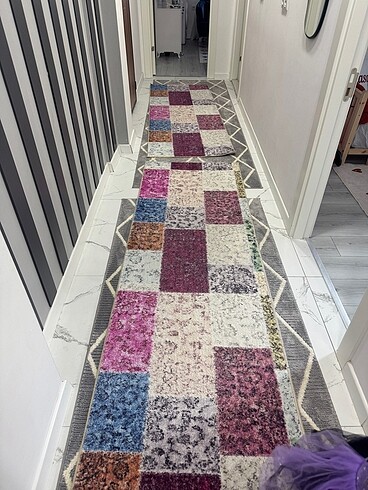 İki adet halı