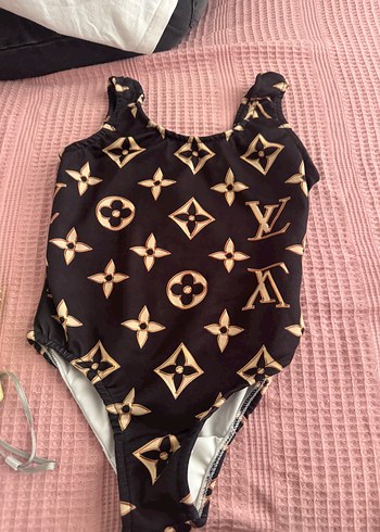 Zara Siyah Desenli Askılı Bebek Body