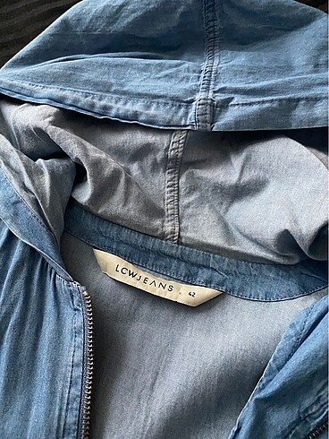 LC Waikiki Kot kap