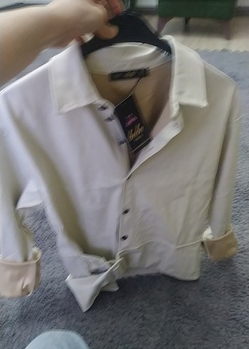 Düğmeli Beyaz Deri Kadın Gömlek - Görsel 4