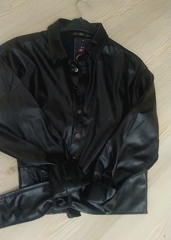 Düğmeli Siyah Deri Kadın Ceket - Görsel 3