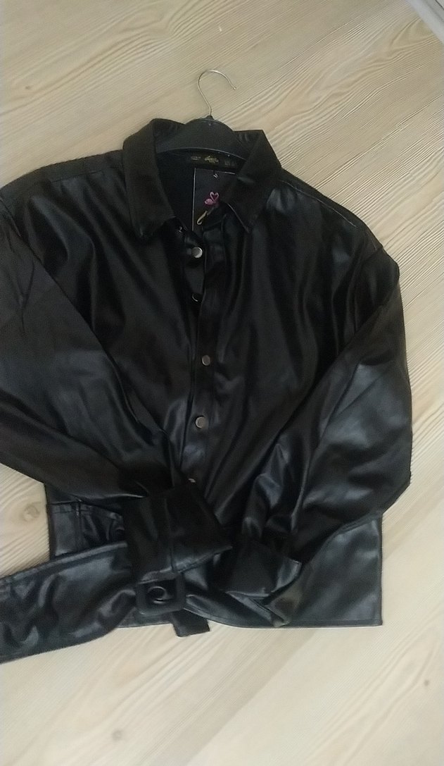 Düğmeli Siyah Deri Kadın Ceket - Görsel 3