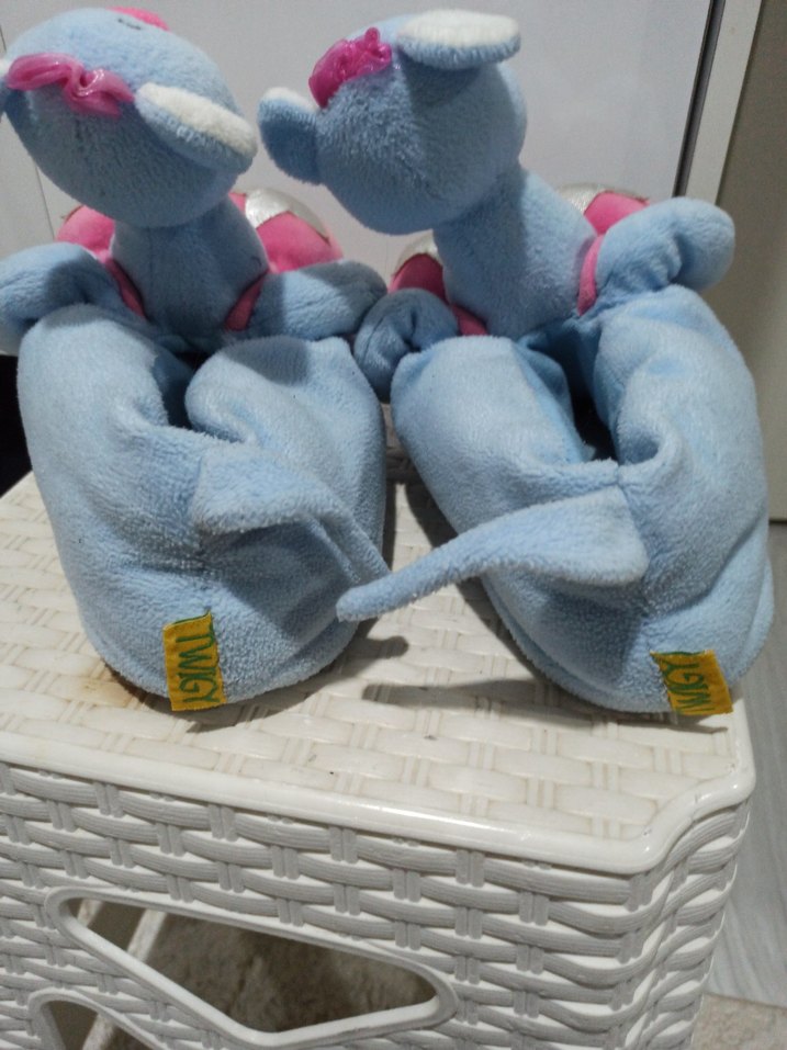 Nakışlı Pop Kültür Kız Çocuk Sıcak Terlik - Görsel 5