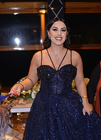 Nişan söz elbisesi