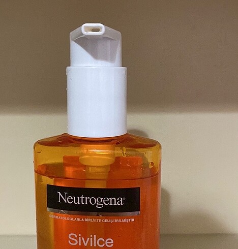 Neutrogena Yüz yıkama jeli