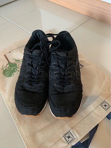 Asics Orjinal Asics gel ayakkabı 37