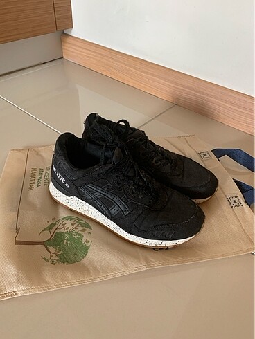 Orjinal Asics gel ayakkabı 37