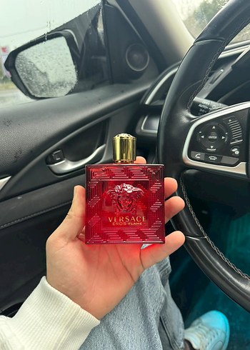 Versace Eros Flame Erkek Parfümü - Görsel 4