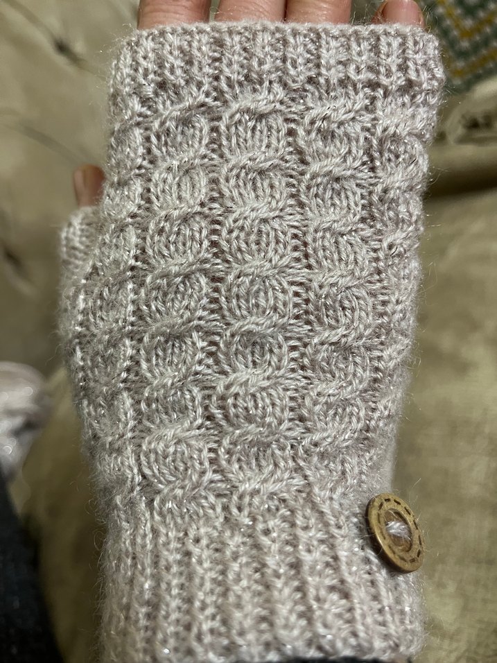 Bej Örgü Kadın Eldiveni - Görsel 2