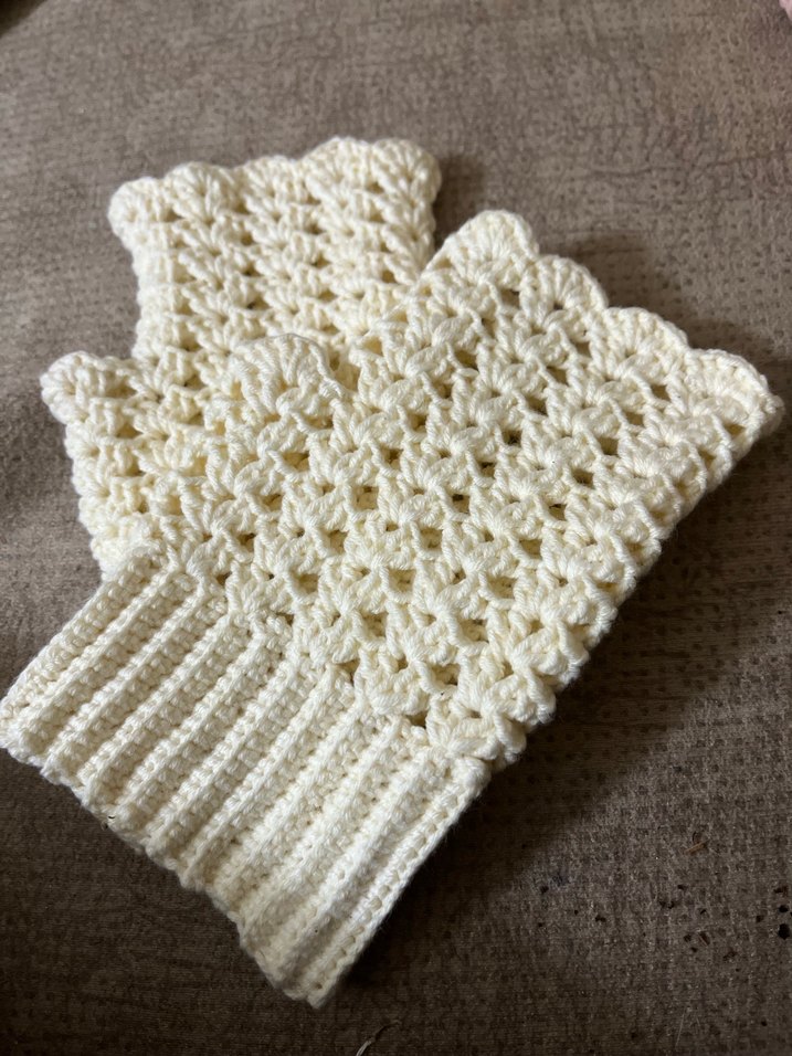 Beyaz Örgü Bohem Kadın Eldiveni - Görsel 2